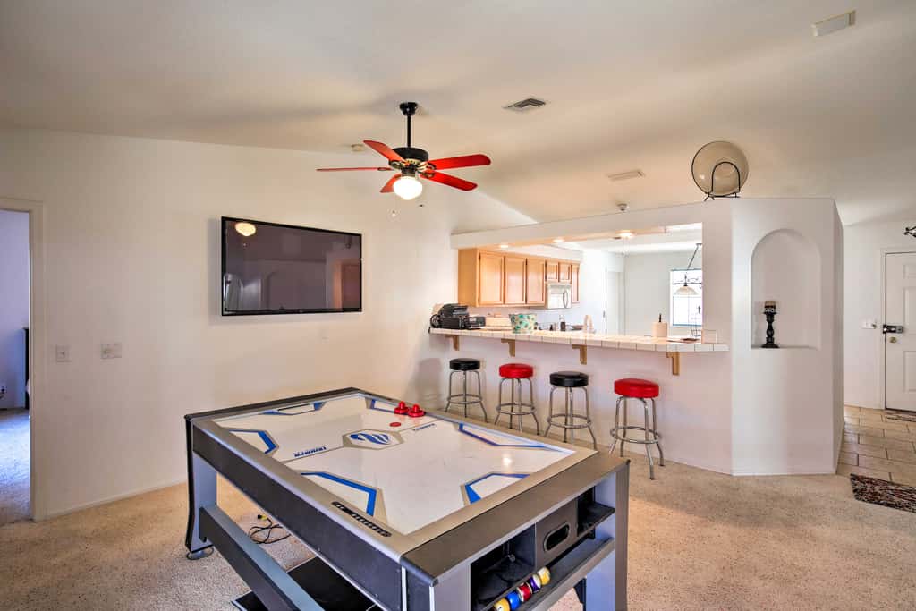 Patio, Rooftop Deck & Mtn Views: Lake Havasu Home!