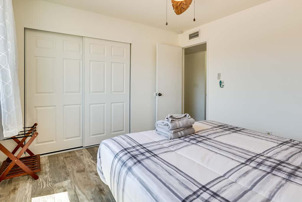 Water & Mtn-View Gem w/ Patio in Lake Havasu City