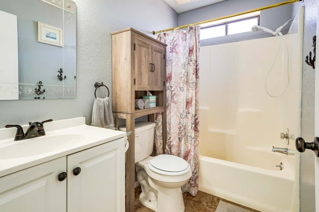 Water & Mtn-View Gem w/ Patio in Lake Havasu City