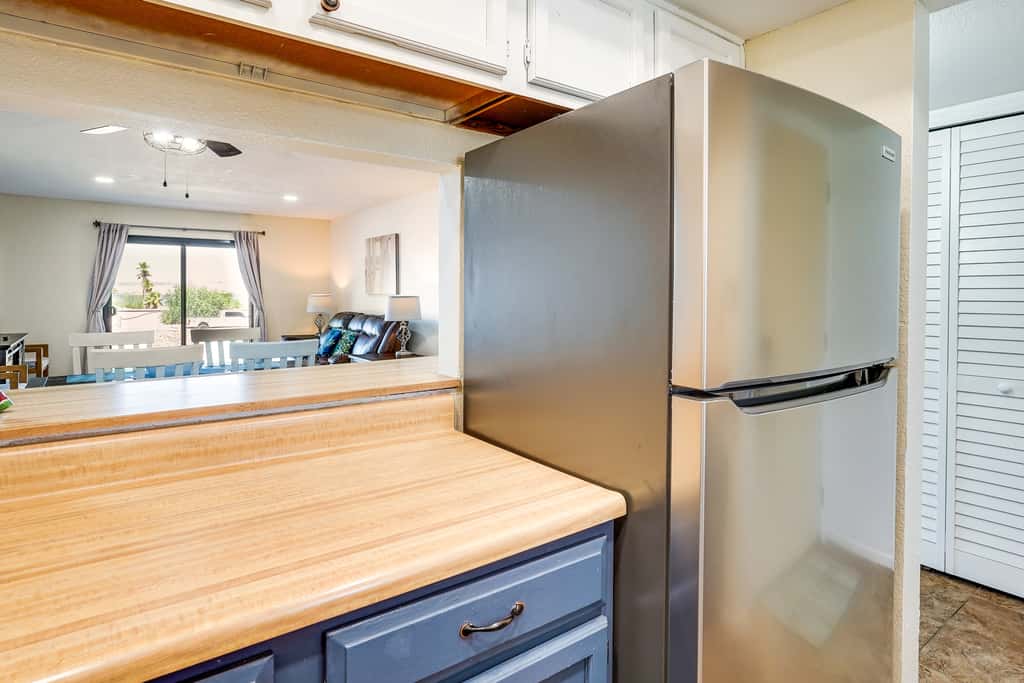 Water & Mtn-View Gem w/ Patio in Lake Havasu City