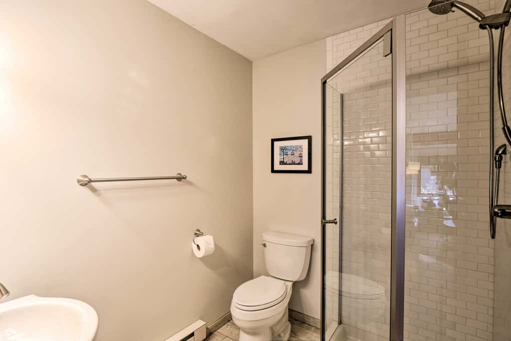 6 Mi to Breck Resort: Family Cabin w/ Game Room