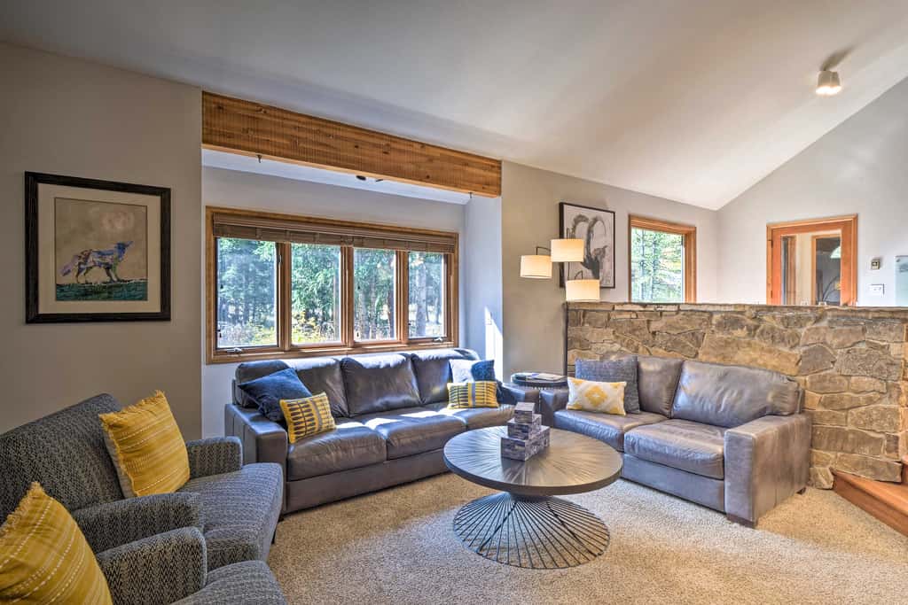 6 Mi to Breck Resort: Family Cabin w/ Game Room