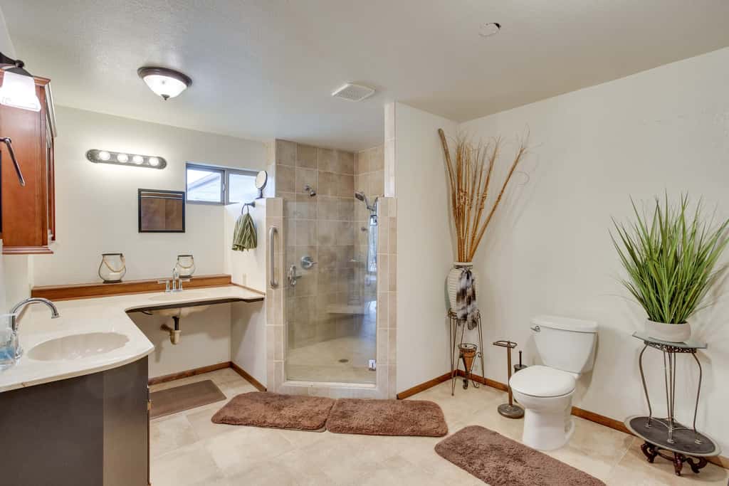 Spacious Grand Junction Home Rental w/ Mtn Views!