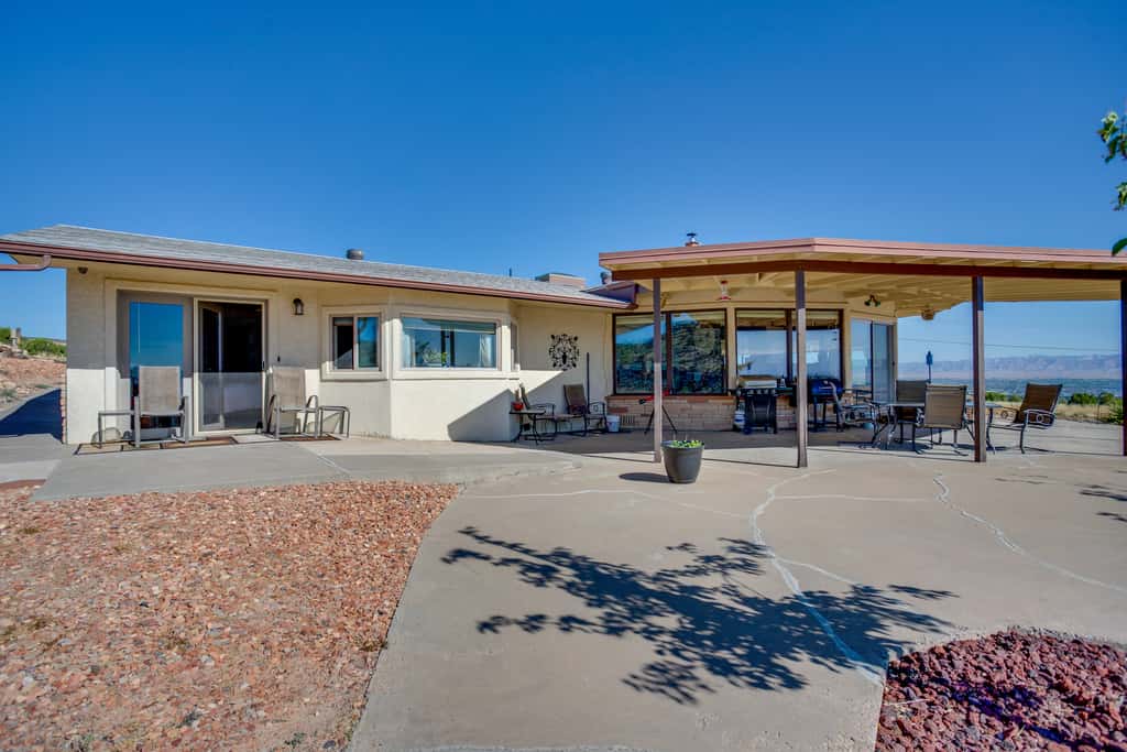 Spacious Grand Junction Home Rental w/ Mtn Views!