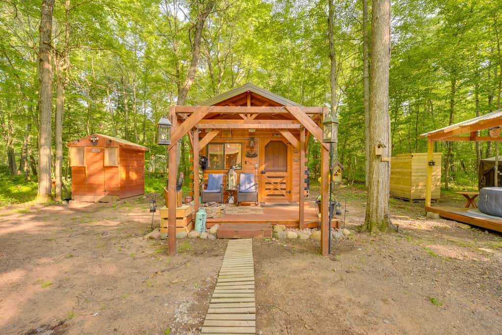 Glamping Getaway w/ Porch in Wisconsin Northwoods