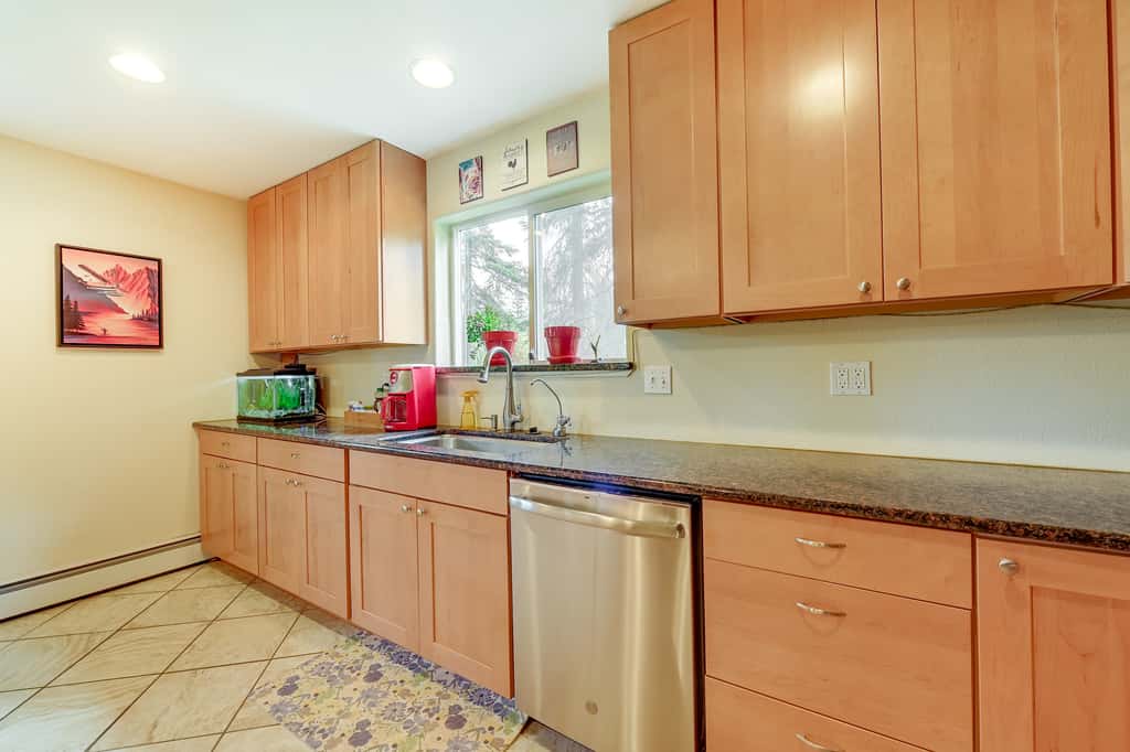 Lovely Soldotna Home, Steps From Kenai River