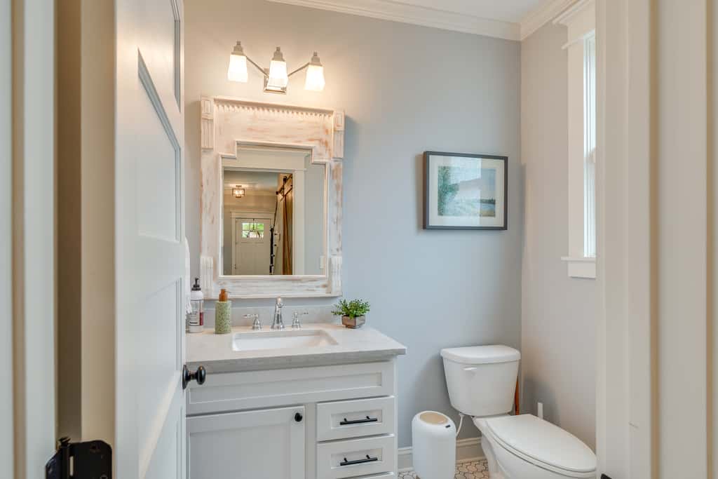 1 Mi to Dtwn: Upscale Retreat in Durham!