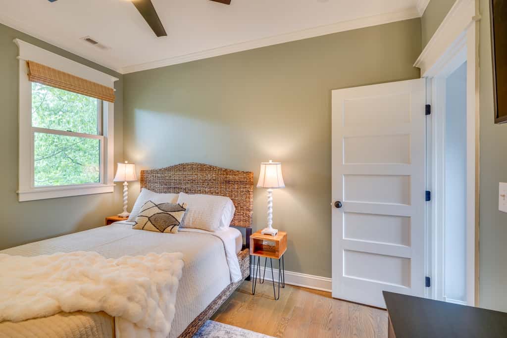 1 Mi to Dtwn: Upscale Retreat in Durham!