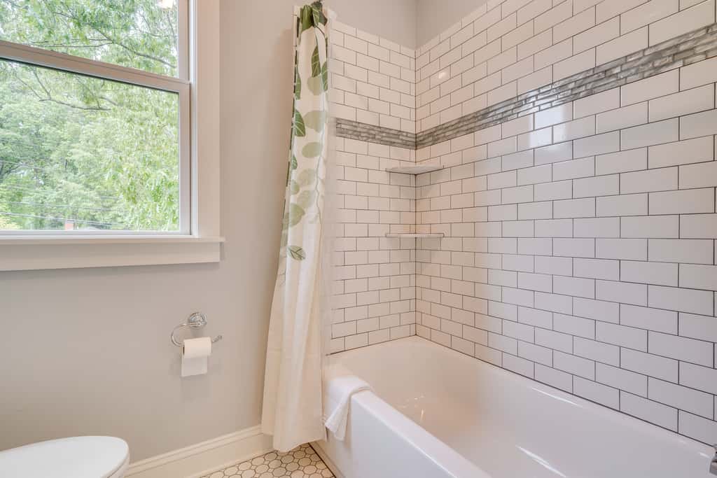 1 Mi to Dtwn: Upscale Retreat in Durham!
