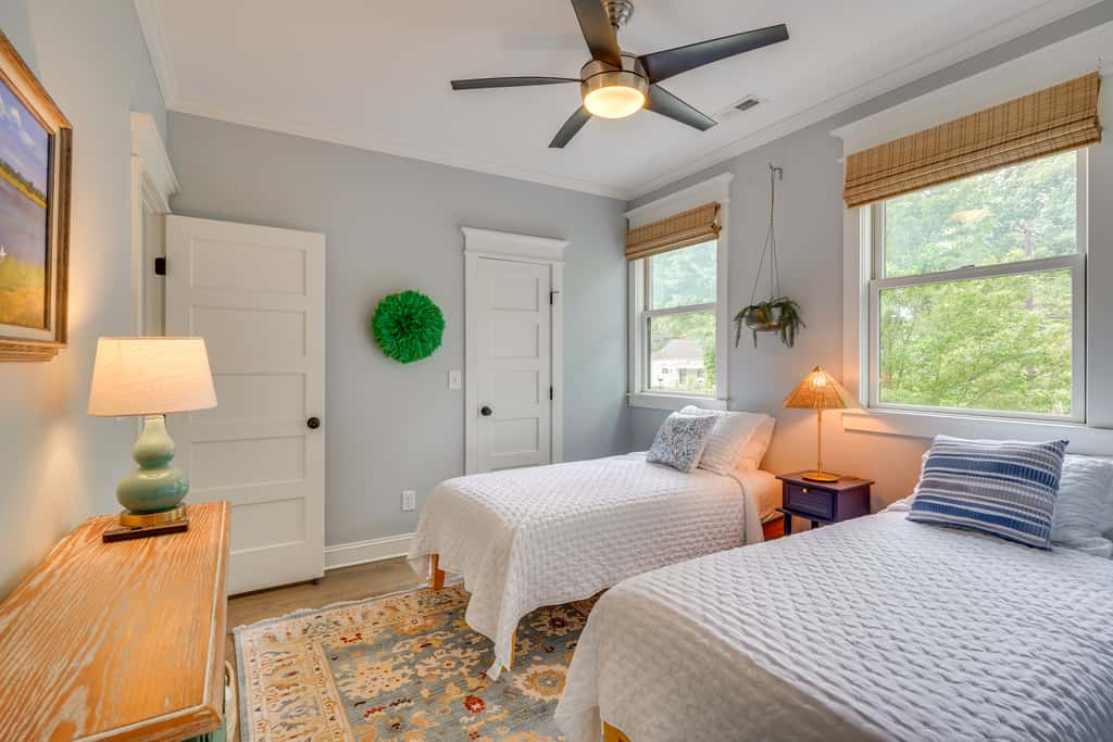 1 Mi to Dtwn: Upscale Retreat in Durham!