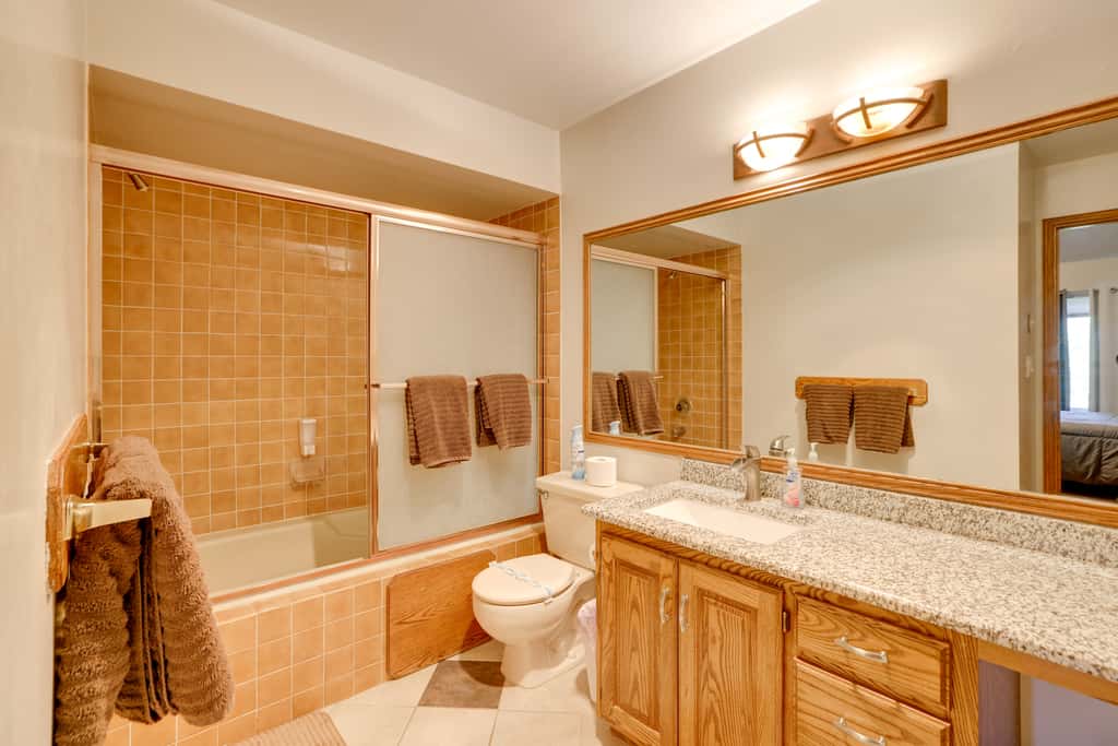 Ski-In/Ski-Out Brian Head Condo w/ Pool Access!