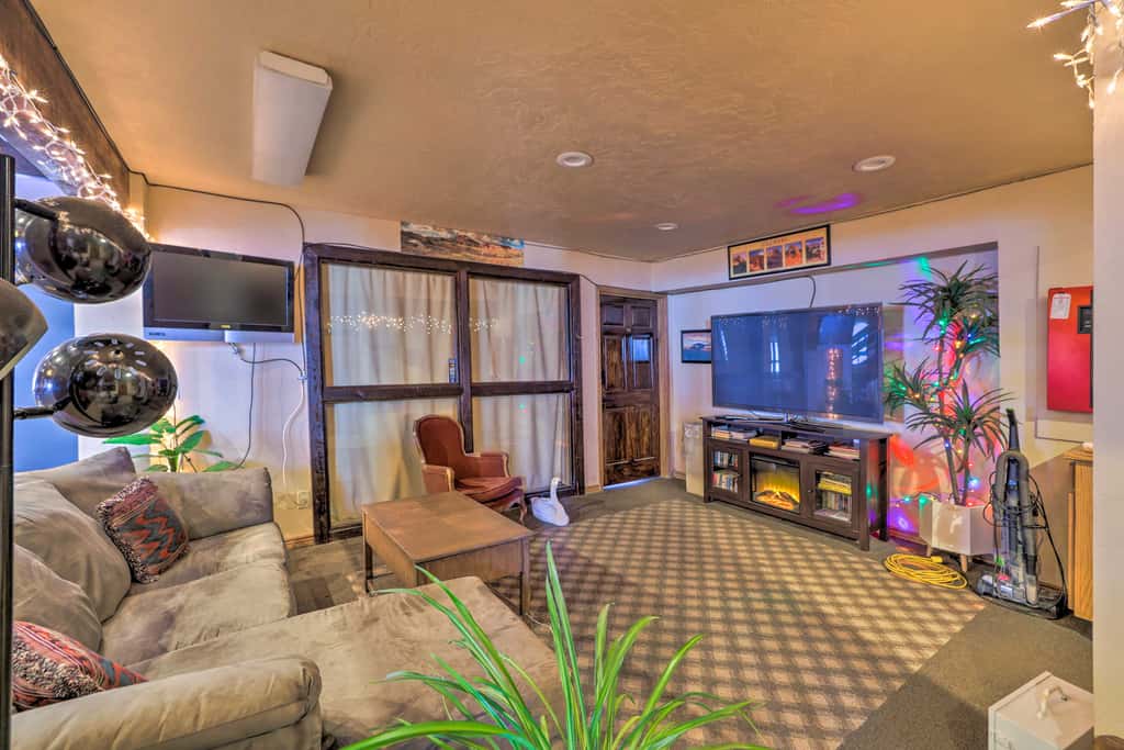 Resort-Style Brian Head Condo Near Slopes!