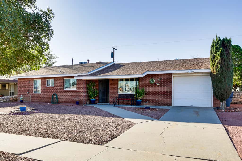 Family-Friendly El Paso Home Near Parks & Malls!