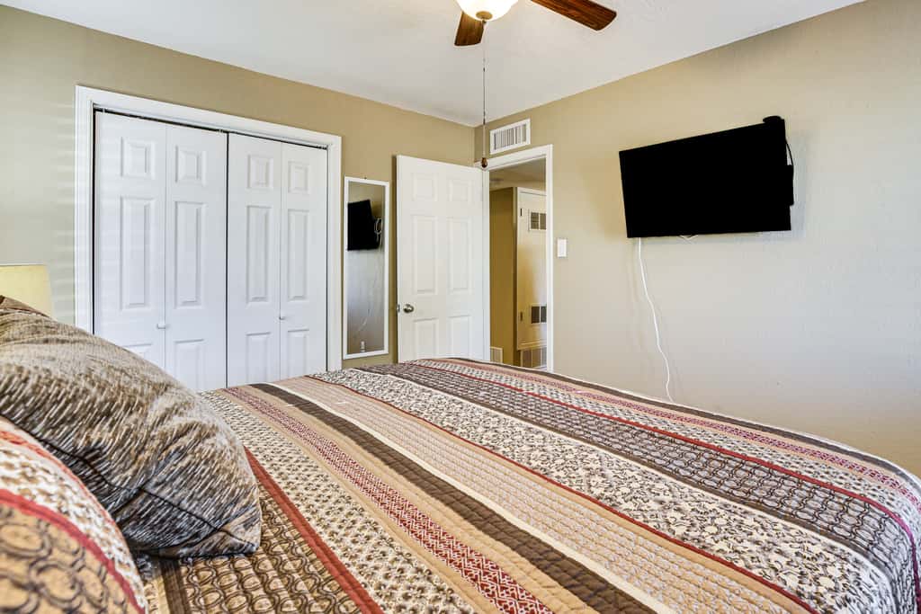 Family-Friendly El Paso Home Near Parks & Malls!