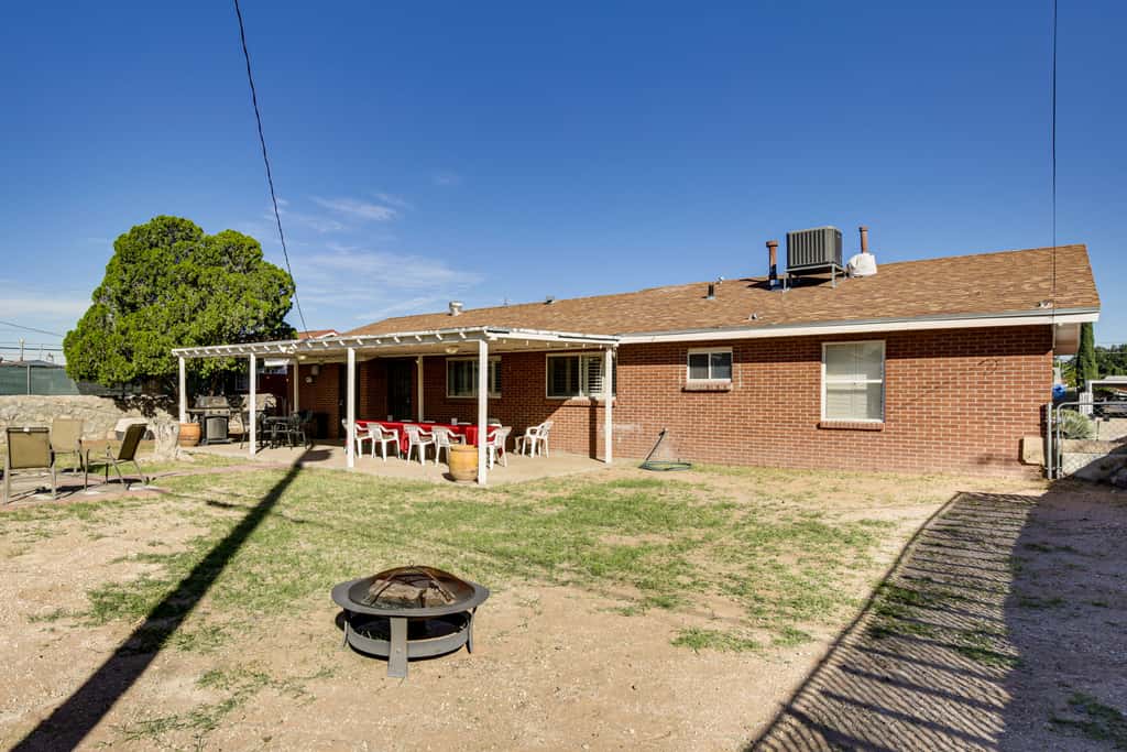 Family-Friendly El Paso Home Near Parks & Malls!