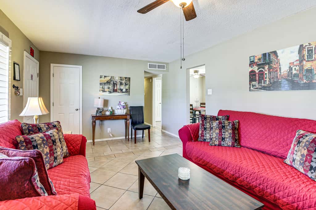 Family-Friendly El Paso Home Near Parks & Malls!
