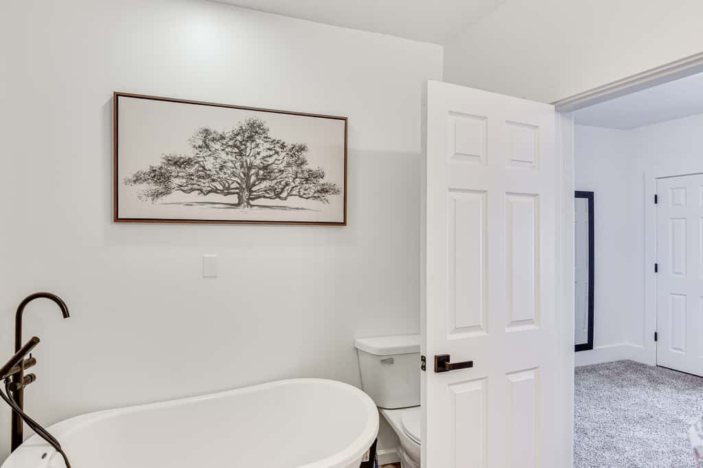 2 MI to Notre Dame: Dog-Friendly Home w/ yard!