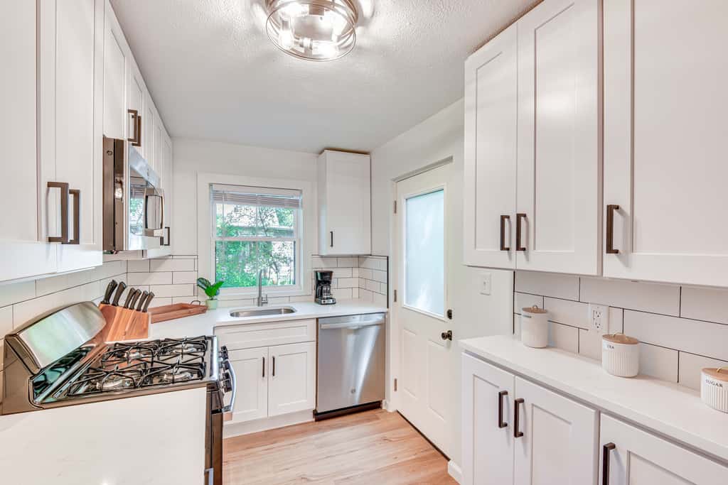2 MI to Notre Dame: Dog-Friendly Home w/ yard!