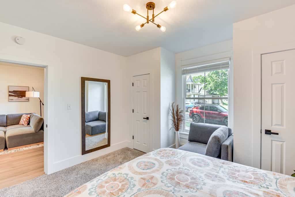2 MI to Notre Dame: Dog-Friendly Home w/ yard!