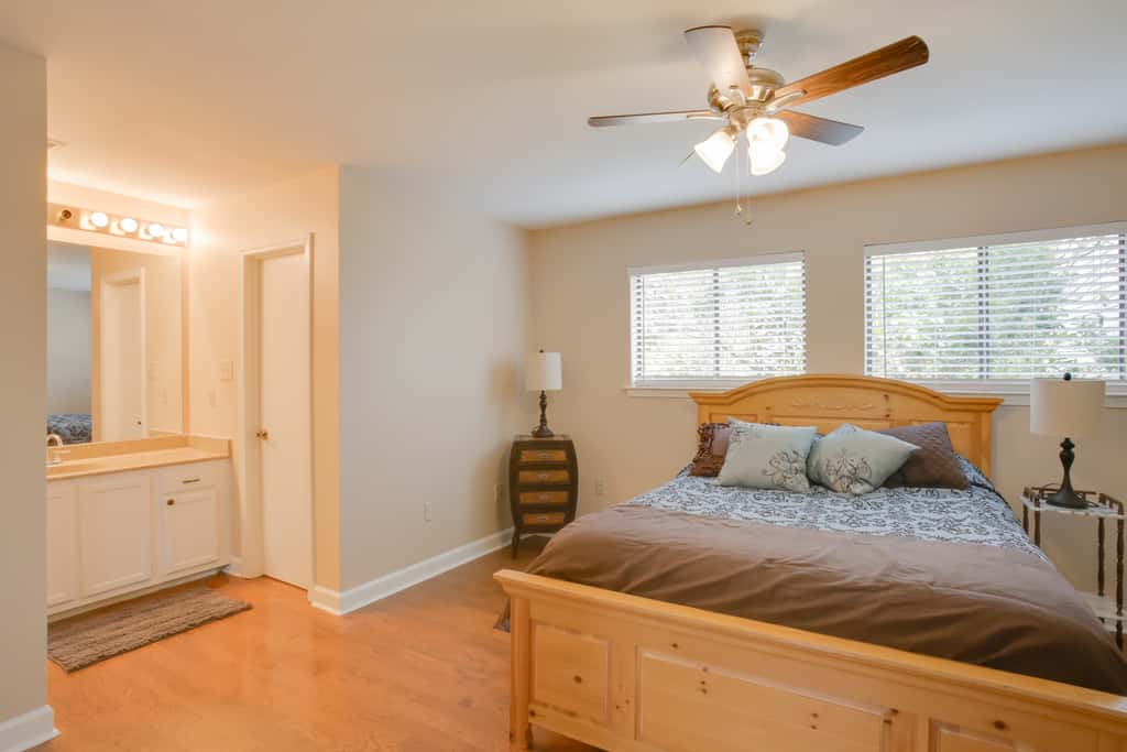 Baton Rouge Townhome w/ Pool Access - 7 Mi to LSU!