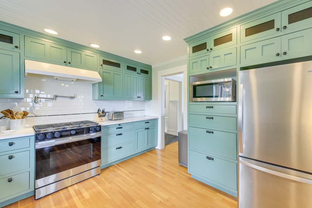 Stunning Sandpoint Lakefront Home: Hot Tub + Dock