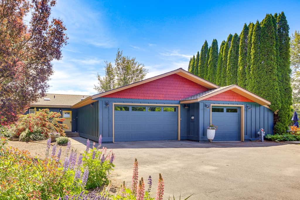 Stunning Sandpoint Lakefront Home: Hot Tub + Dock