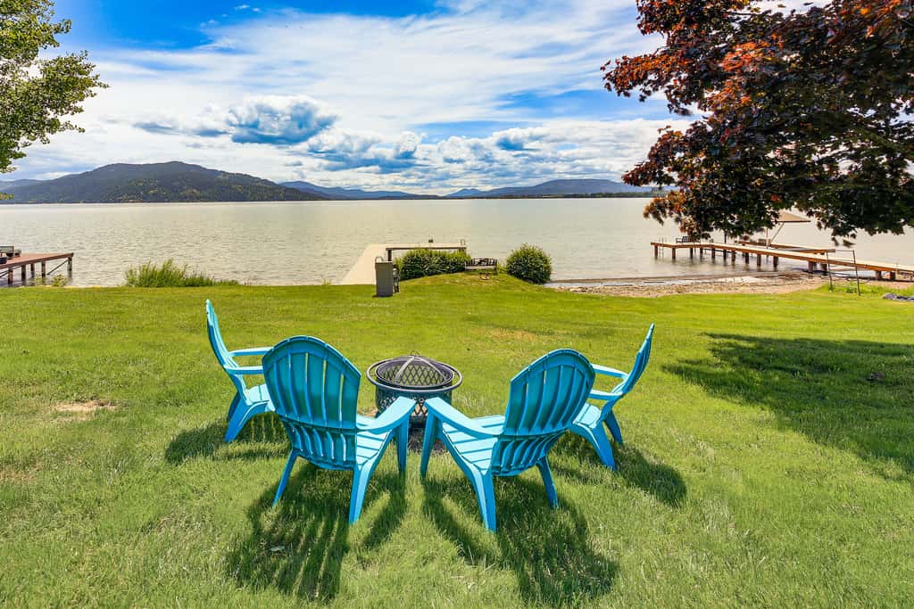 Stunning Sandpoint Lakefront Home: Hot Tub + Dock