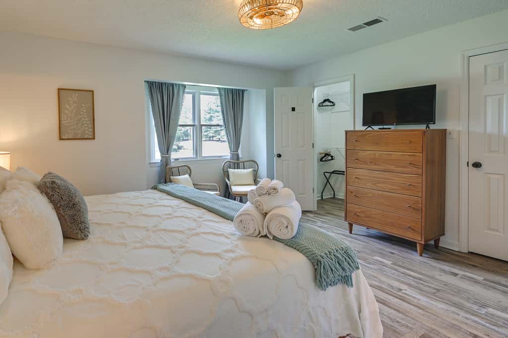 Cozy High Point Vacation Rental: Near HPU Campus