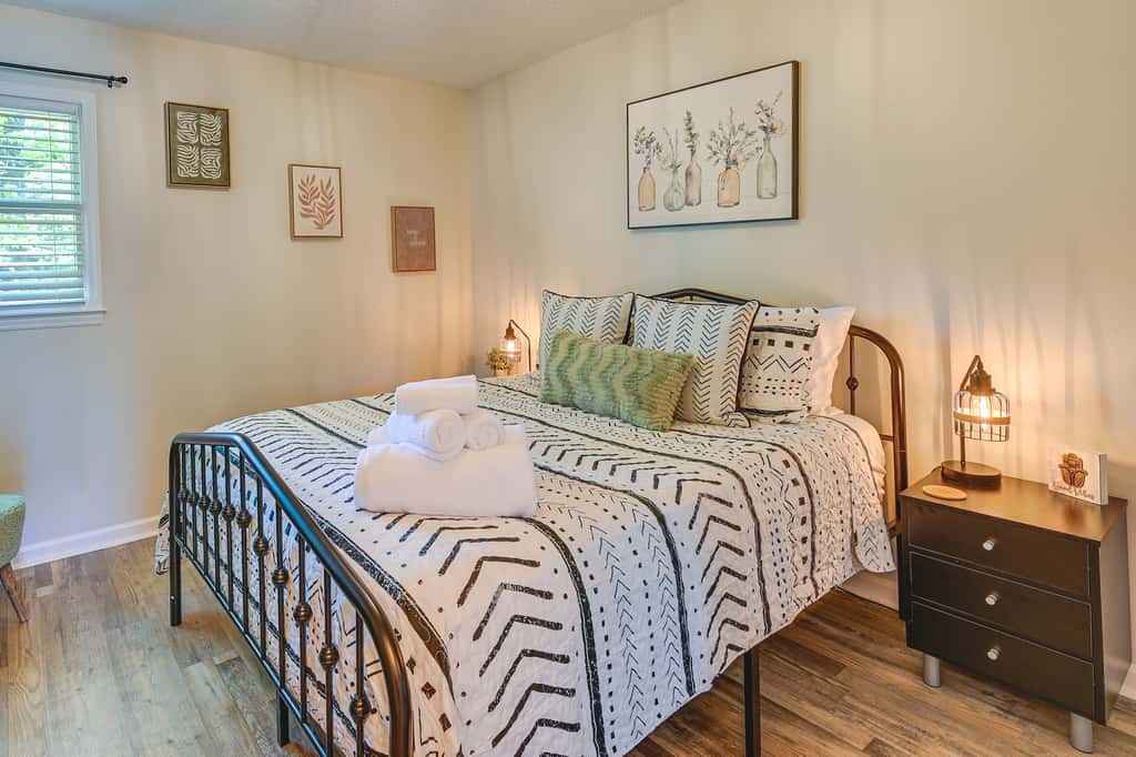 Cozy High Point Vacation Rental: Near HPU Campus