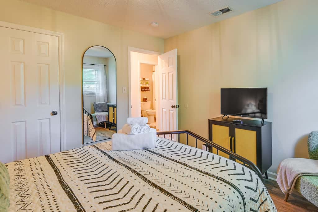 Cozy High Point Vacation Rental: Near HPU Campus