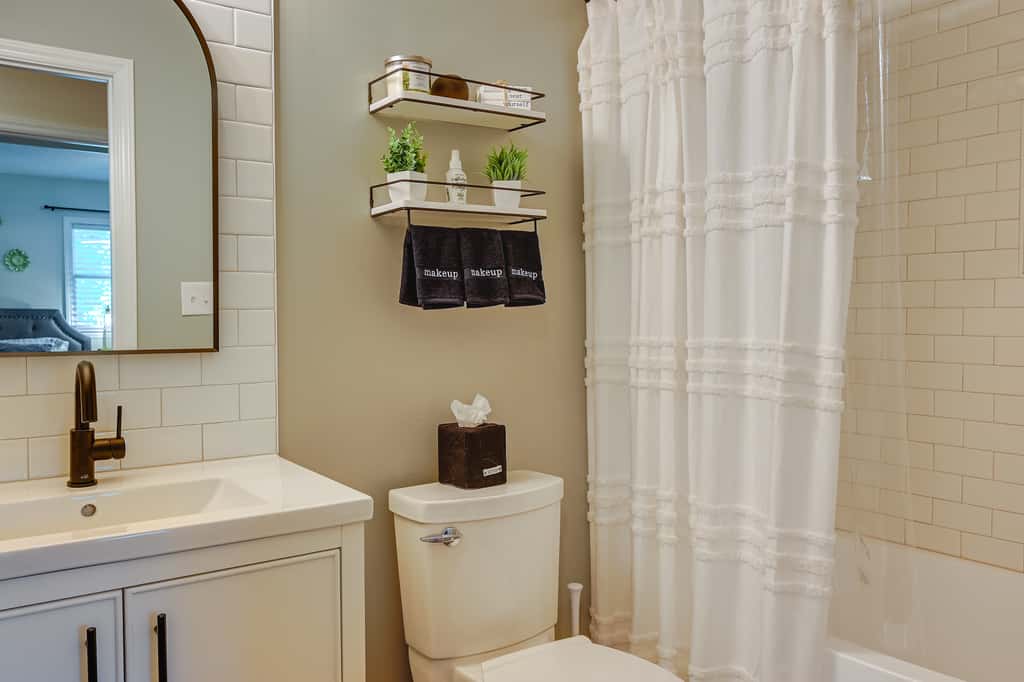Cozy High Point Vacation Rental: Near HPU Campus