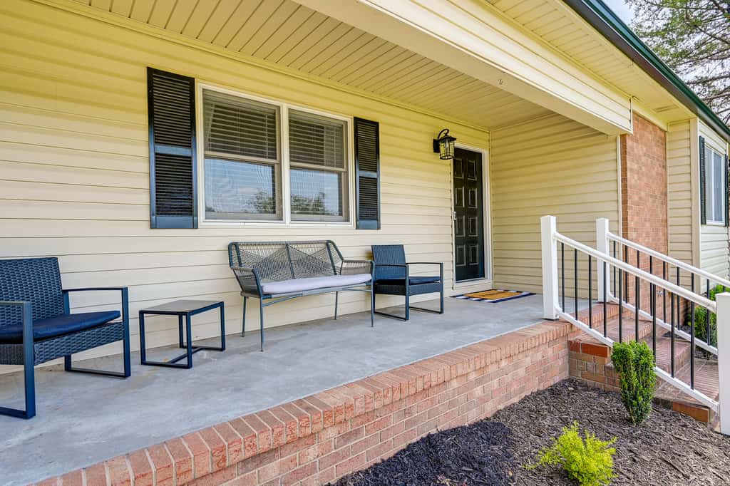 Cozy High Point Vacation Rental: Near HPU Campus