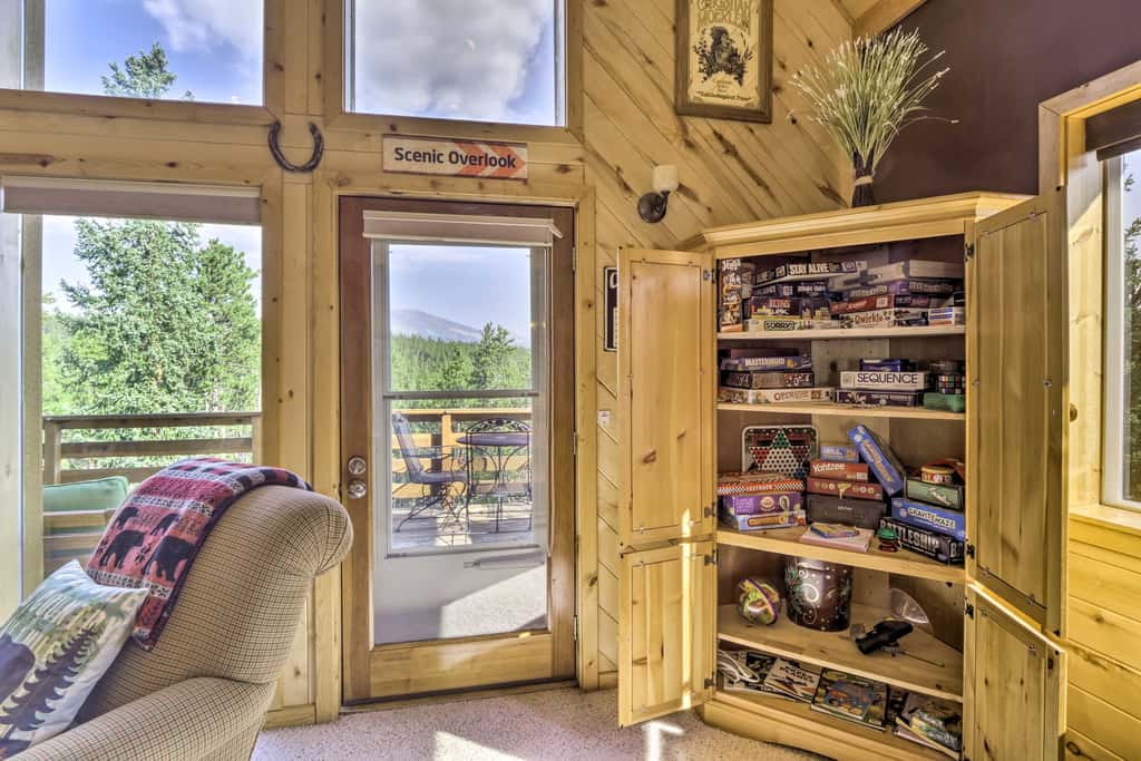 Secluded Fairplay Home w/ Hot Tub & Mountain Views