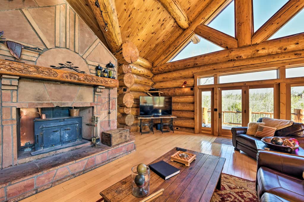 22STR-00019 Fairplay High Country Lodge w/ Hot Tub