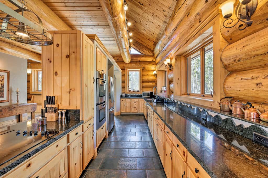 22STR-00019 Fairplay High Country Lodge w/ Hot Tub