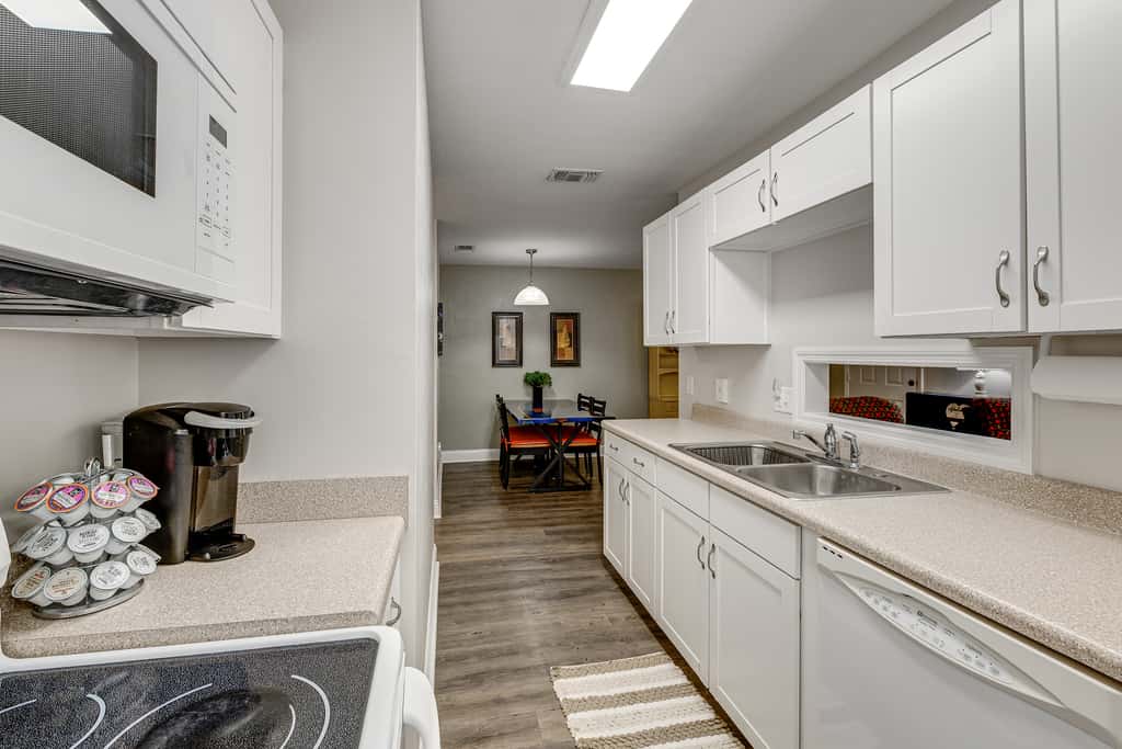 Charming Tallahassee Townhouse ~ 3 Mi to FSU!