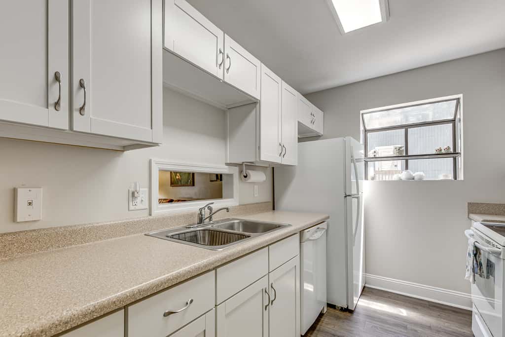 Charming Tallahassee Townhouse ~ 3 Mi to FSU!