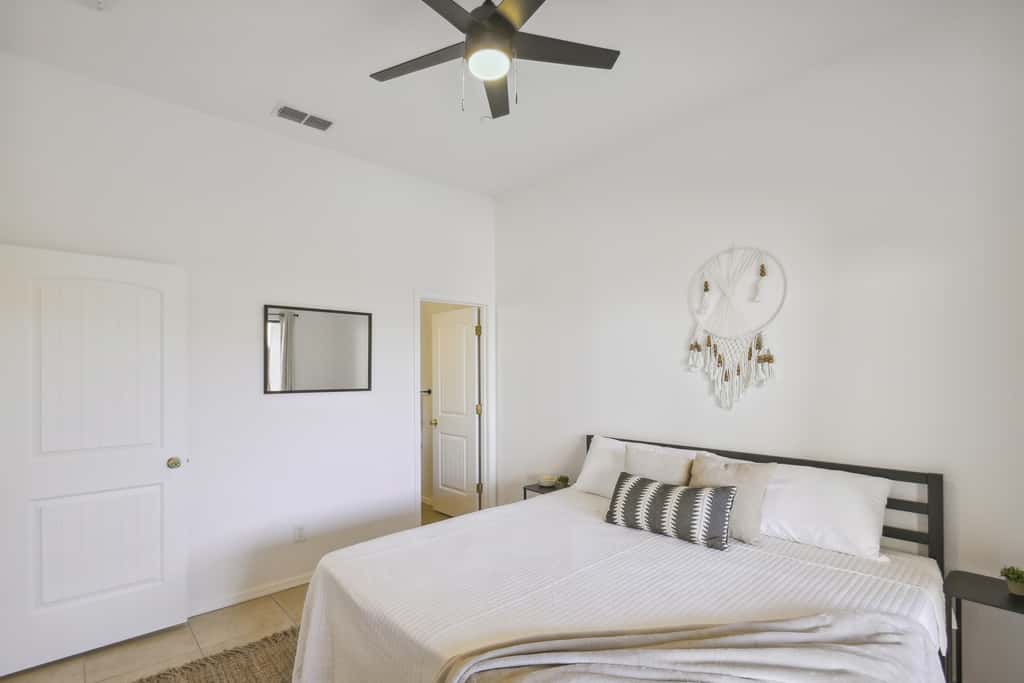 1 Mi to Lake: Airy Home w/ Patio in Lake Havasu!