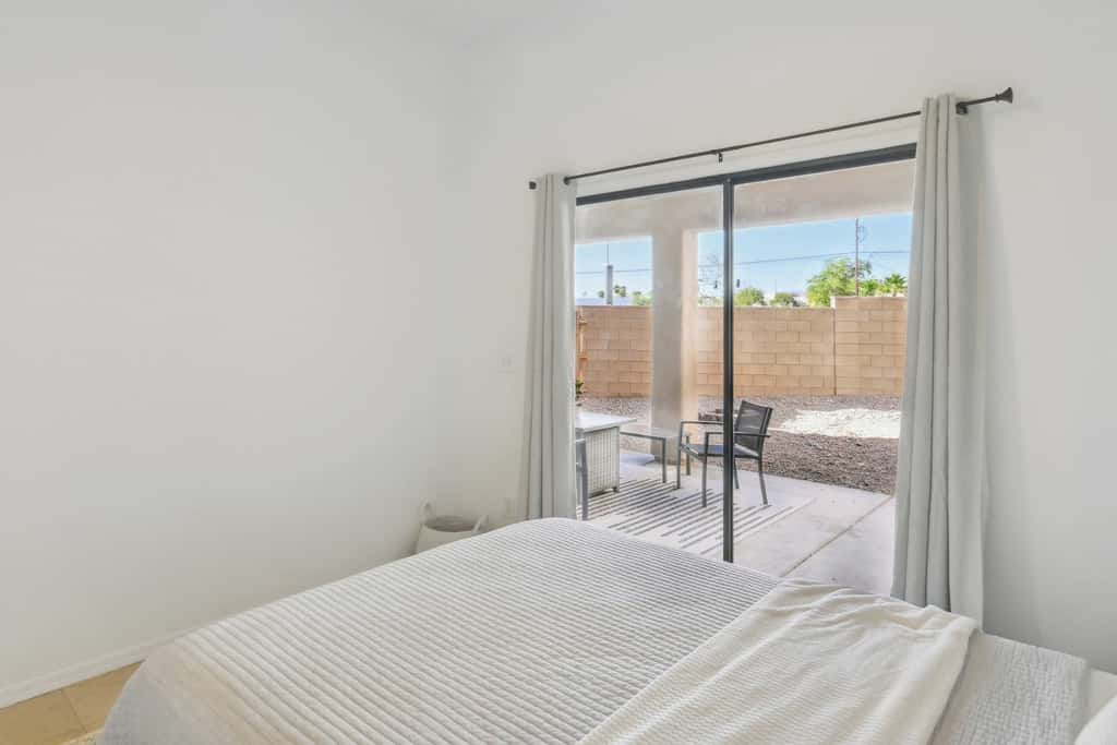 1 Mi to Lake: Airy Home w/ Patio in Lake Havasu!