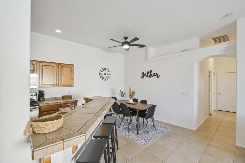 1 Mi to Lake: Airy Home w/ Patio in Lake Havasu!