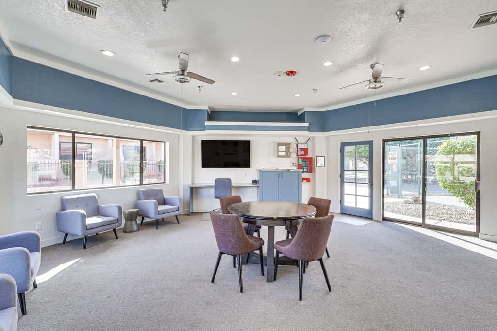 1 Mi to Beach: Lake Havasu City Condo w/ Balcony