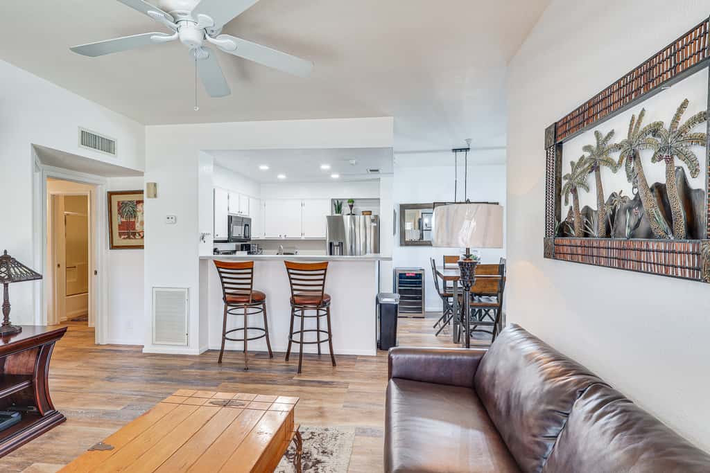 1 Mi to Beach: Lake Havasu City Condo w/ Balcony