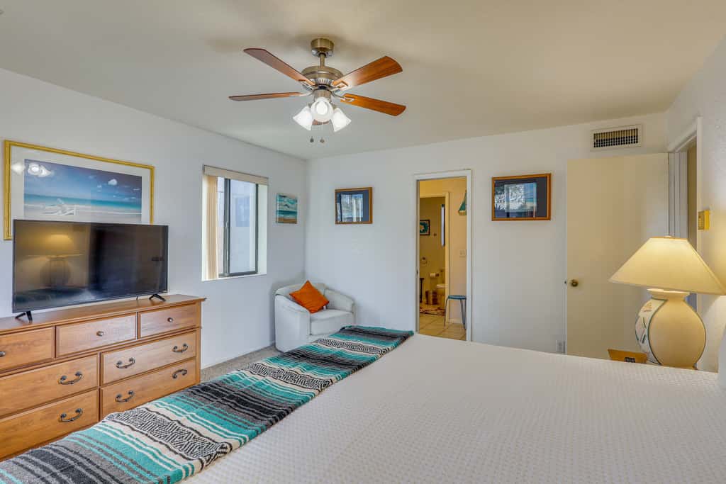 Quiet Home w/ Spacious Yard in Lake Havasu City