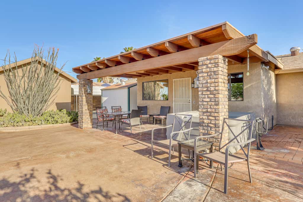 Quiet Home w/ Spacious Yard in Lake Havasu City