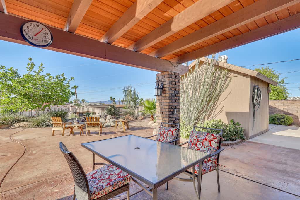 Quiet Home w/ Spacious Yard in Lake Havasu City