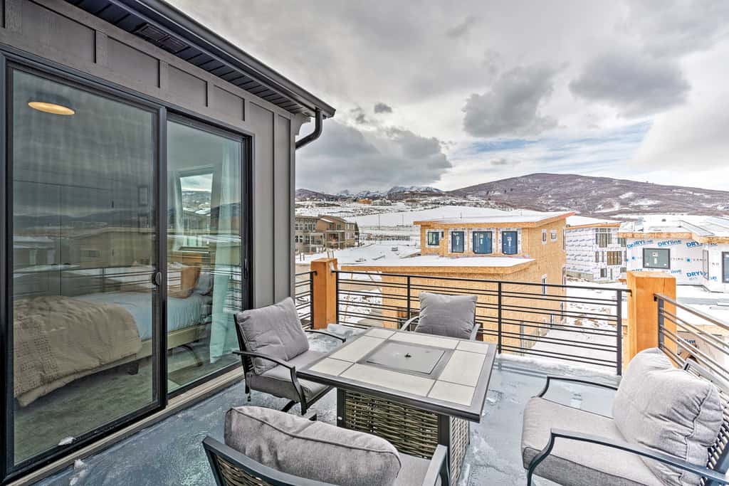 Newly-Built Lakeside Gem w/ Community Perks!