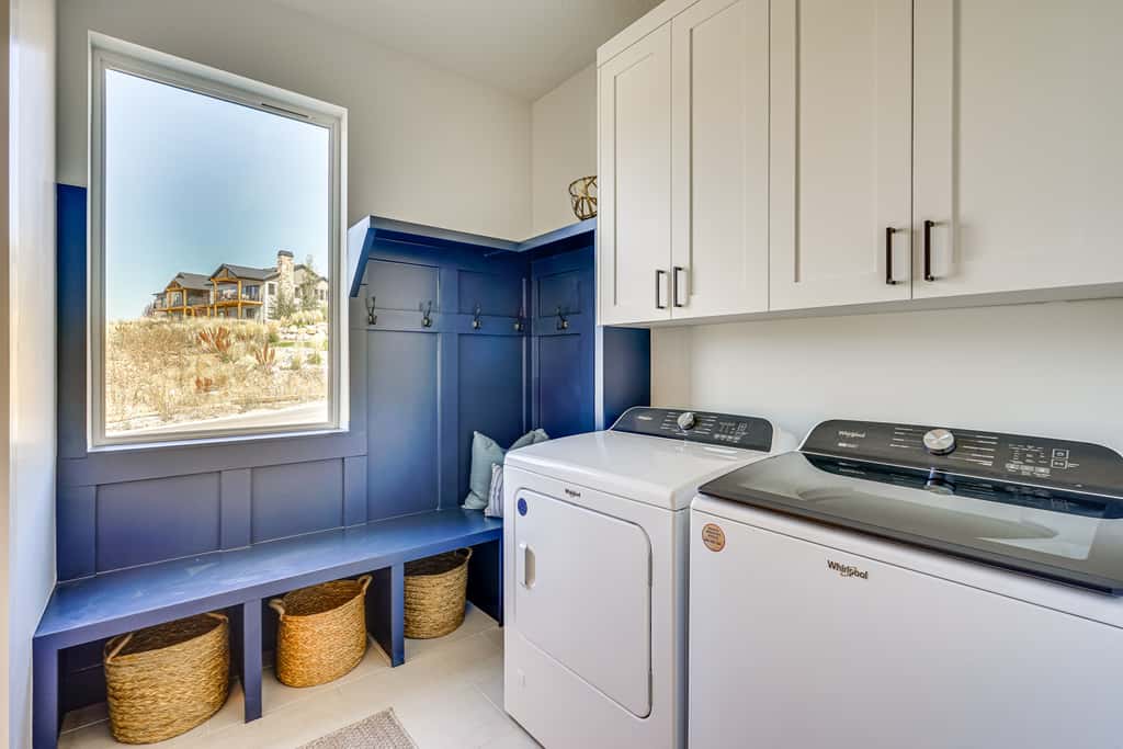 New Home w/ Amazing Views in Eden < 6 Mi to Ski!