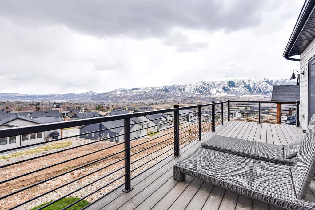 New Home w/ Amazing Views in Eden < 6 Mi to Ski!