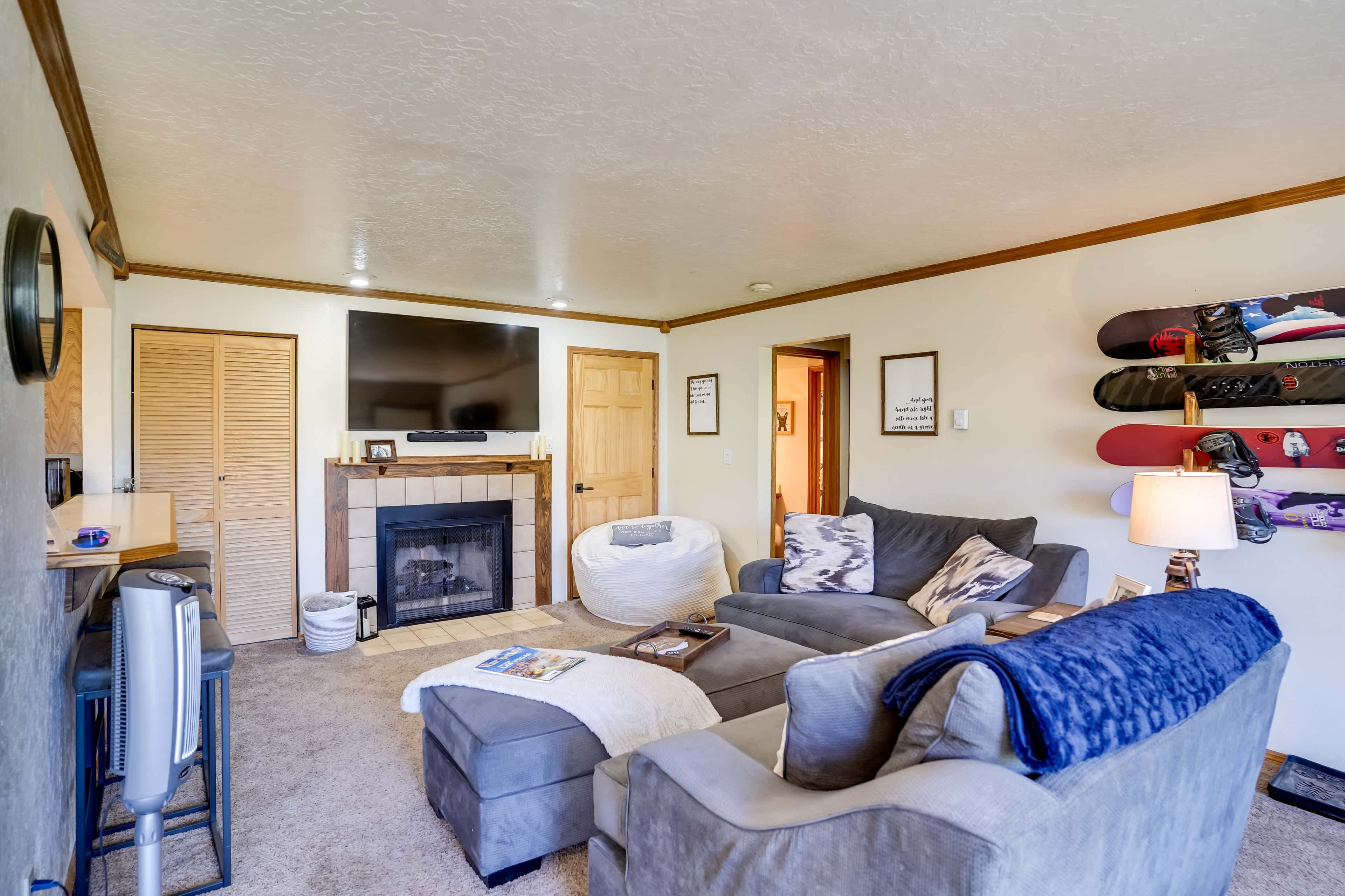Hiking & Explore: Brian Head Condo w/ Indoor Pool!