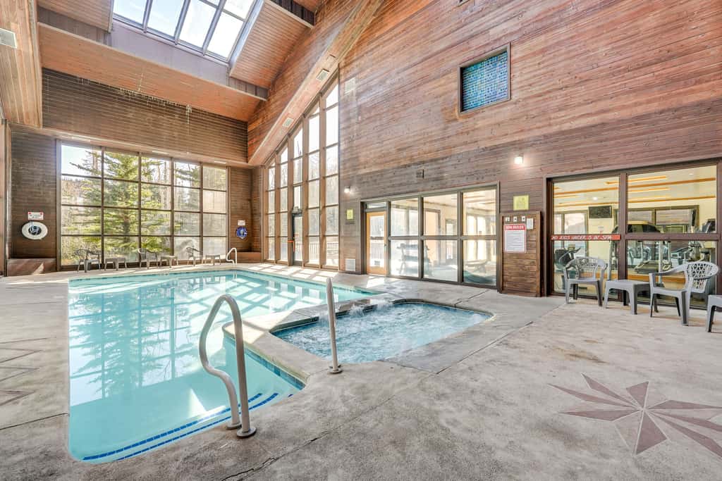 Hiking & Explore: Brian Head Condo w/ Indoor Pool!